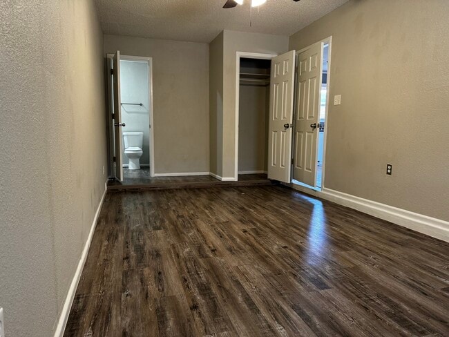 Building Photo - 1911 41st St