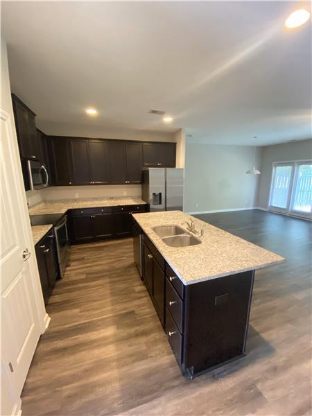 Building Photo - 97 Ainsdale Dr