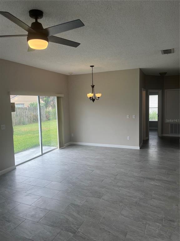 Building Photo - 1116 Jessamine Lake Ct