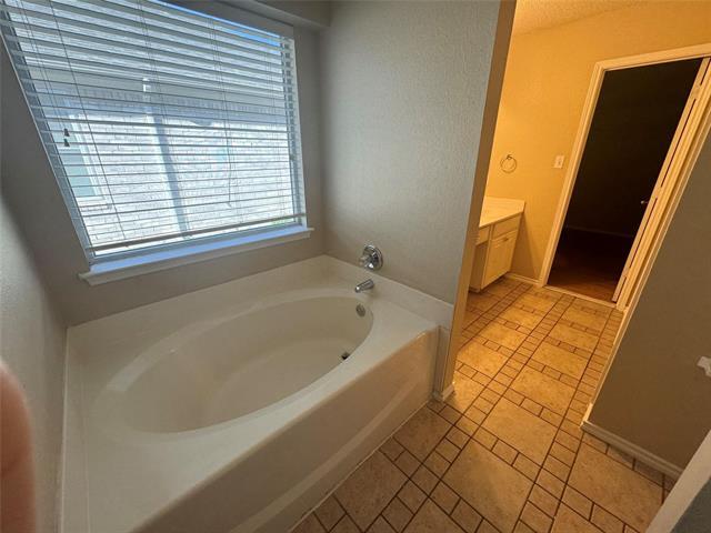 Building Photo - 7021 Spoonbill Ct