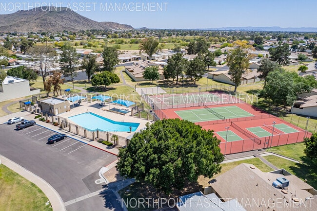 Building Photo - Beautifully Updated 3-Bed, 2-Bath Home in ...