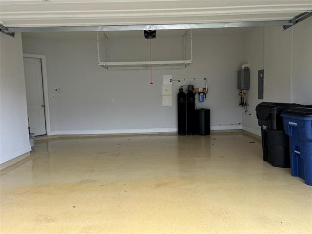 Building Photo - 3560 Sevilla Dr