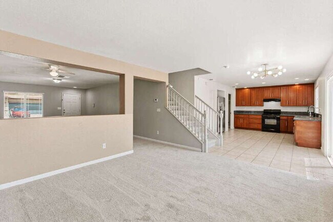 Building Photo - 8828 Billfish Way