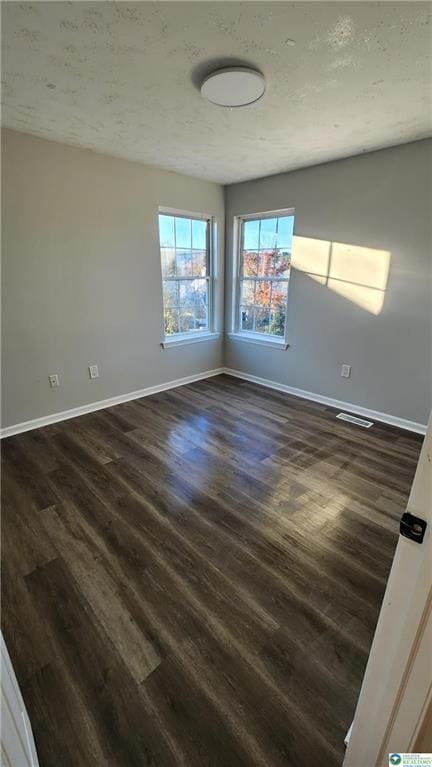 Building Photo - 2285 Juniper Dr