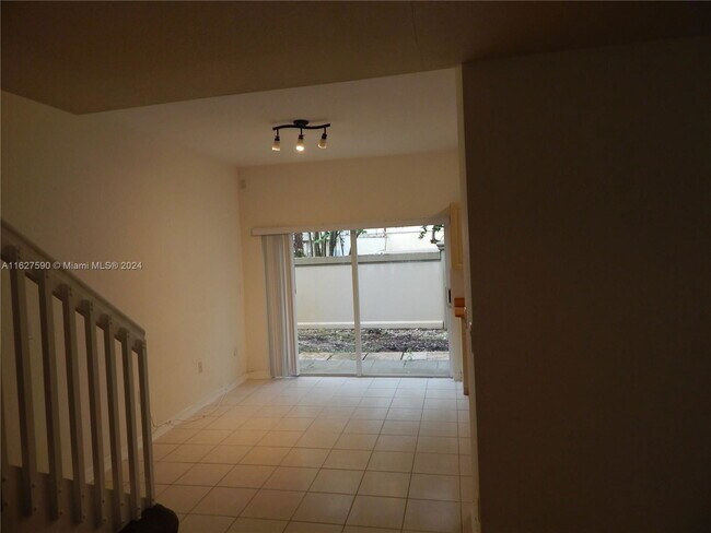 Building Photo - 8810 W Flagler St