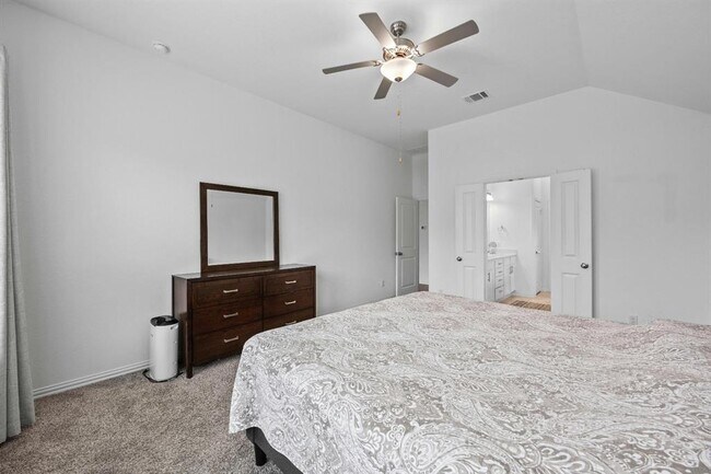 Building Photo - 166 Coronella Dr