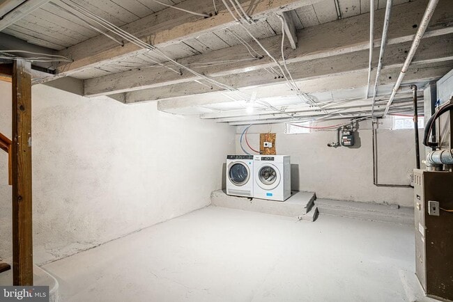 Building Photo - 1152 S 15th St