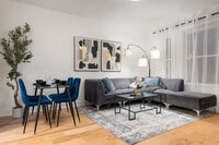 Building Photo - 618 W Patterson Ave