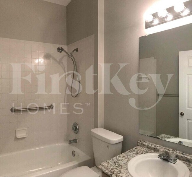 Building Photo - 7575 Groveoak Dr