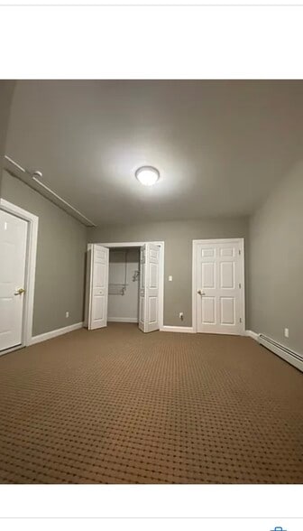Building Photo - 1311 Burlingham Rd