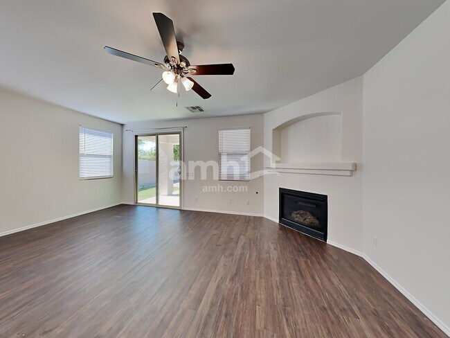 Building Photo - 16974 W Hilton Ave