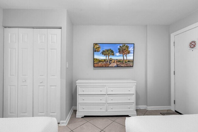 Building Photo - 2001 S Ocean Blvd