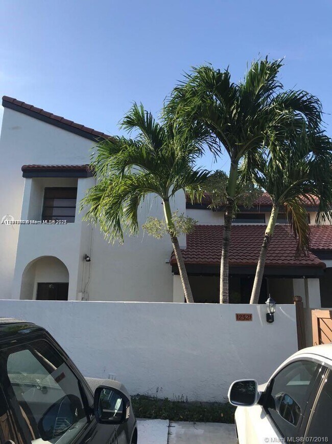 Building Photo - 12521 SW 94th Terrace
