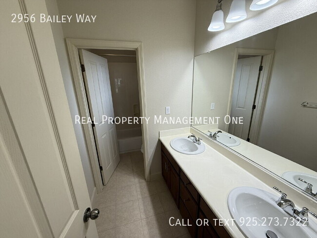 Building Photo - 2956 Bailey Way