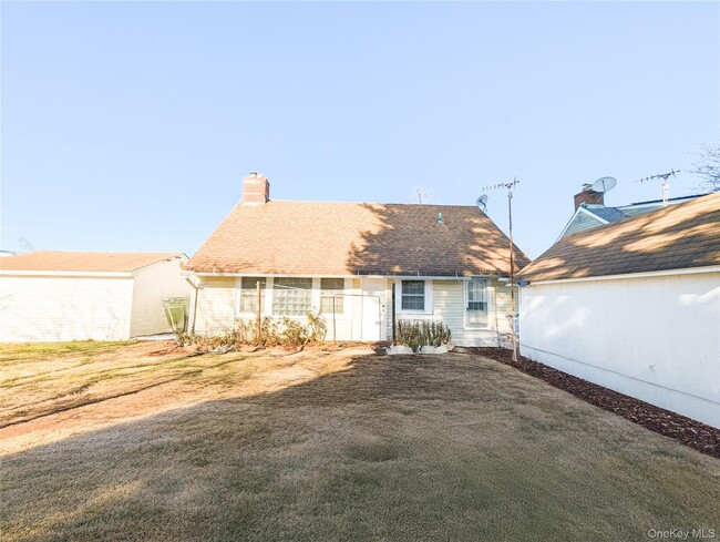 Building Photo - 806 Oliver Ave