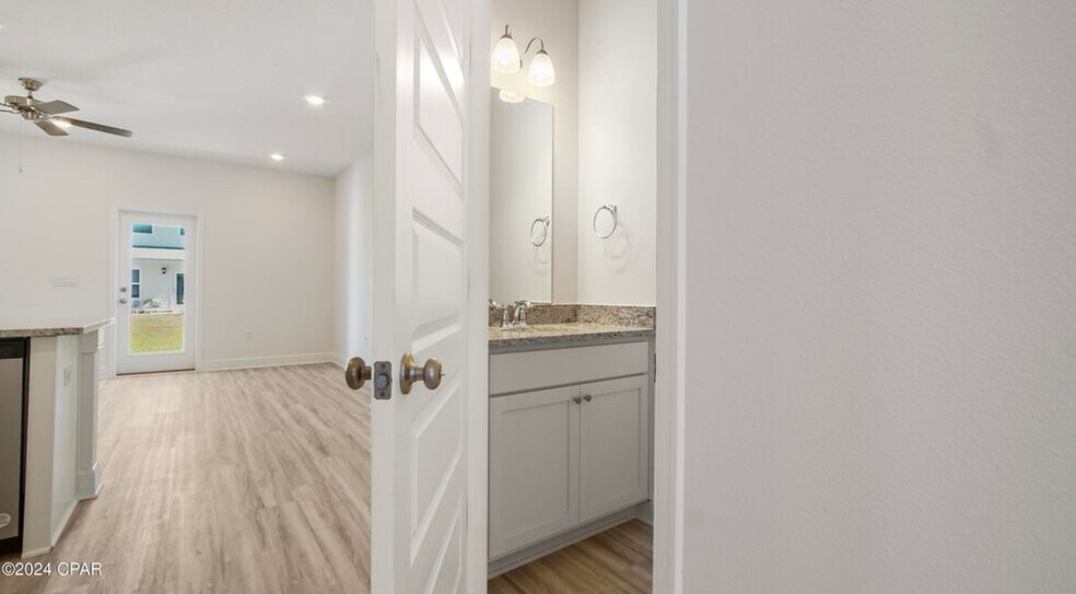 Building Photo - 456 Melrose Way
