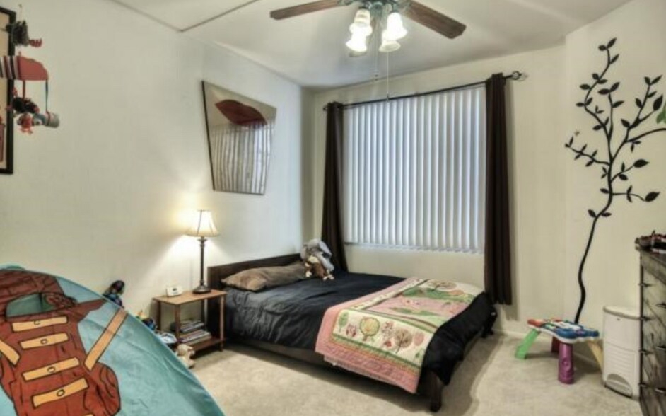 Building Photo - 2960 Champion Way