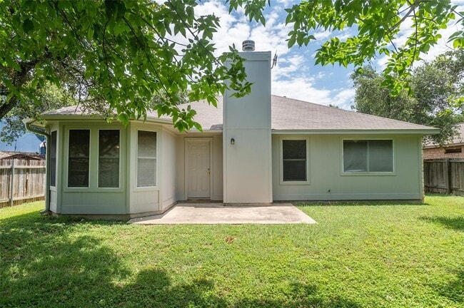 Building Photo - 609 Sunny Brook Dr