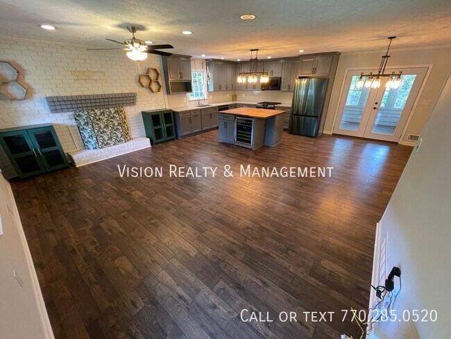 Building Photo - 117 Bascomb Dr