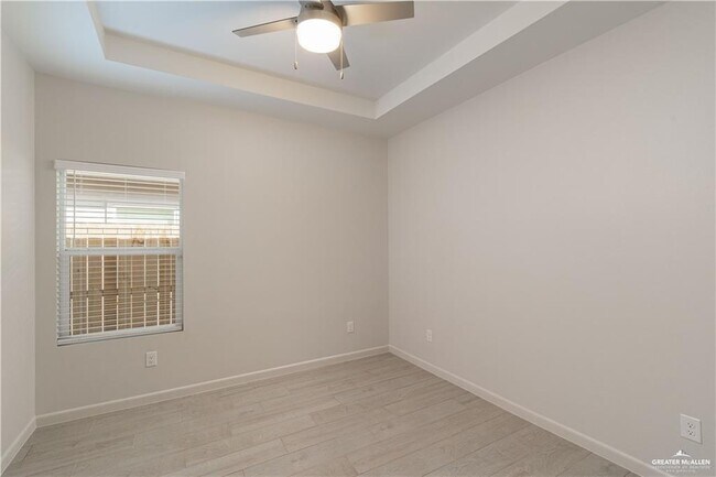 Building Photo - 3417 Duke Ave