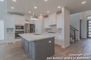 Building Photo - 938 Quemada