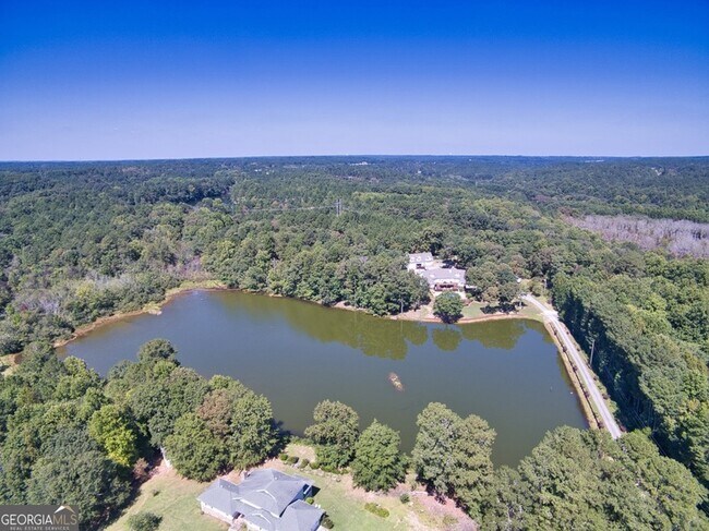 Building Photo - 5166 Wheeler Dr