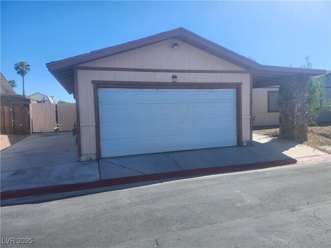 Primary Photo - 4726 Madrigal Way