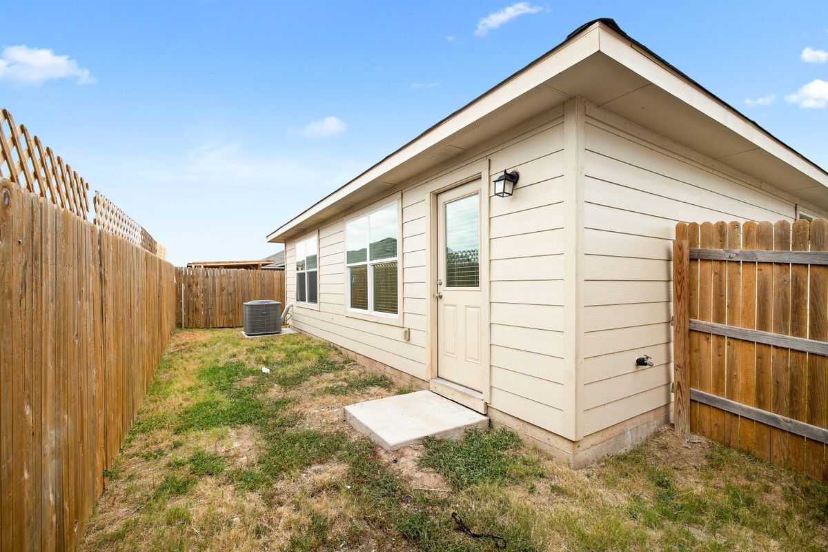 Building Photo - 3415 Tilmon Ln.