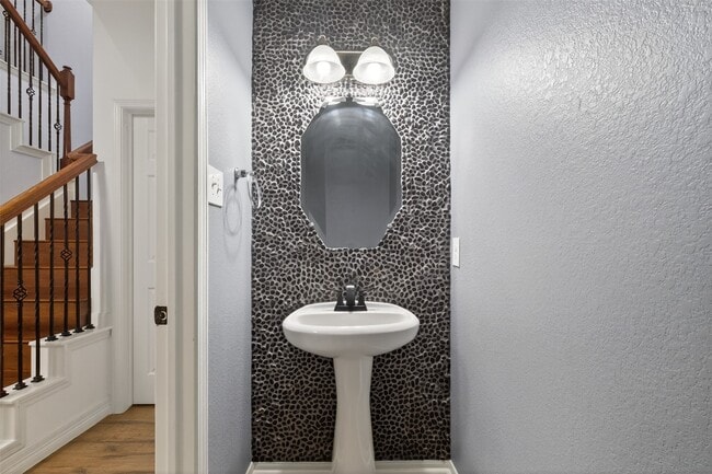 Building Photo - 1314 Glenwood Canyon Ln