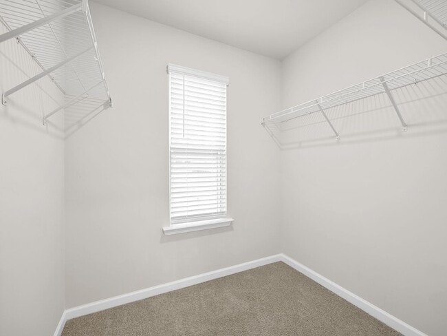 Building Photo - $500 OFF First Months Rent!! Modern living meets Convenience- Townhome in Greer, SC!