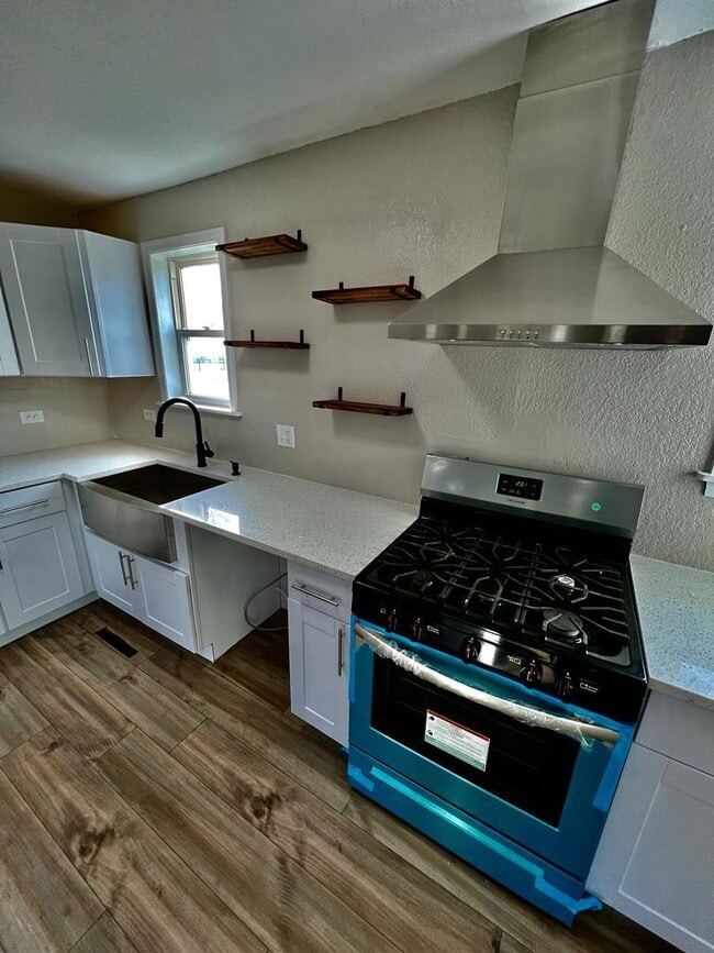 Building Photo - 15149 IL-114