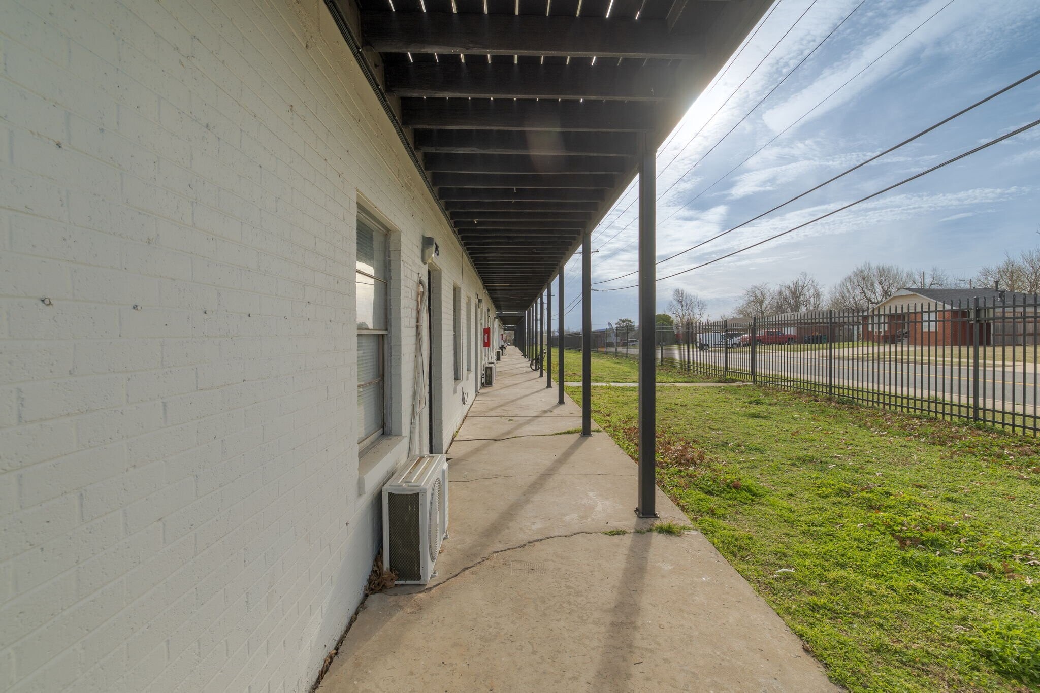 Building Photo - 4701 NW 16th St