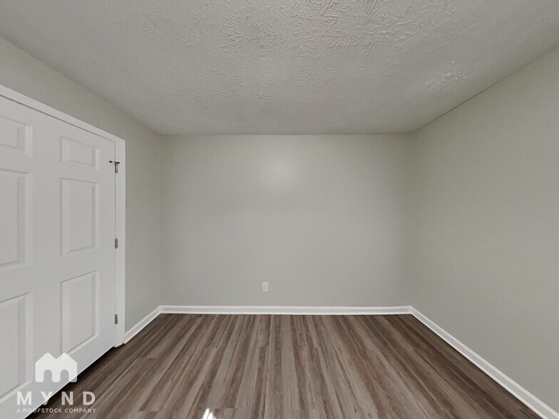 Building Photo - 104 Wilburn Dr
