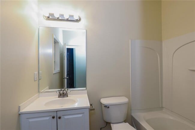 Building Photo - 790 Celeste Ln