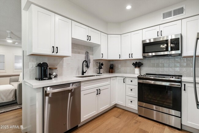 Building Photo - 11079 N 109th Pl