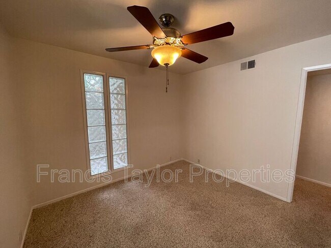 Building Photo - 7526 Jerez Ct