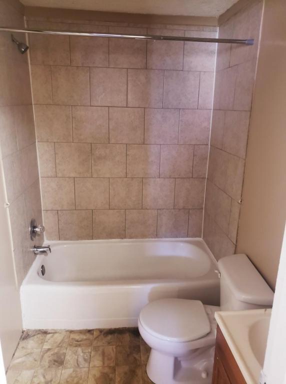 Building Photo - 3256 High Point Drive