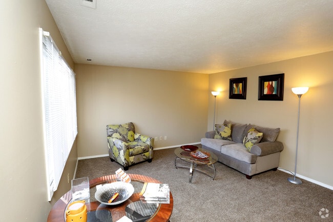 Three Bed Room - Living Room - Nextwave - Hickory Grove