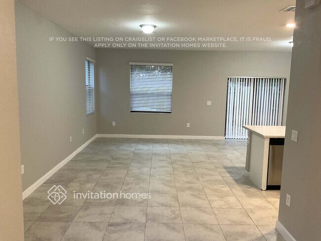 Building Photo - 20700 NE 2nd Ct