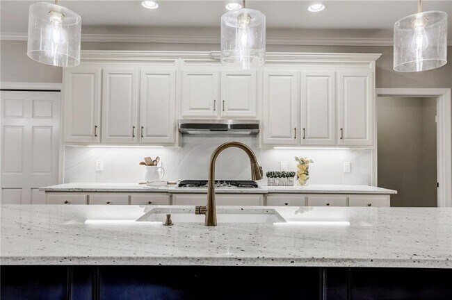 Building Photo - 128 Gold Springs Ct