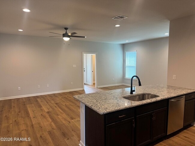 Building Photo - 213 Tatum Ln