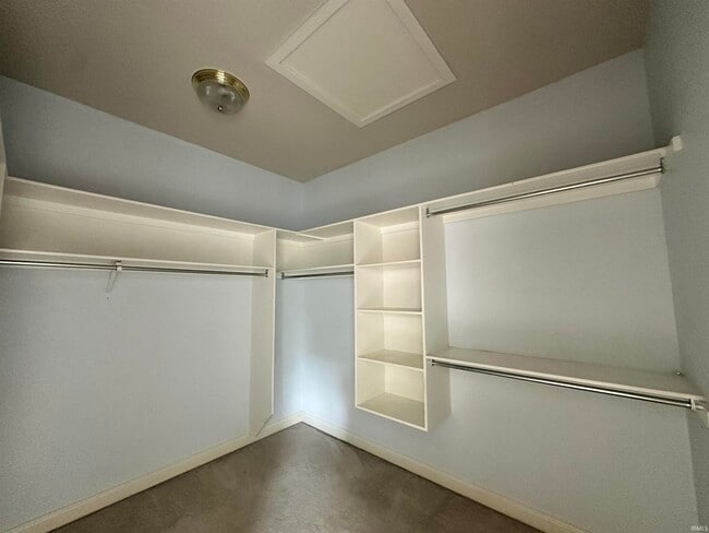 Building Photo - 4595 Prescott Dr
