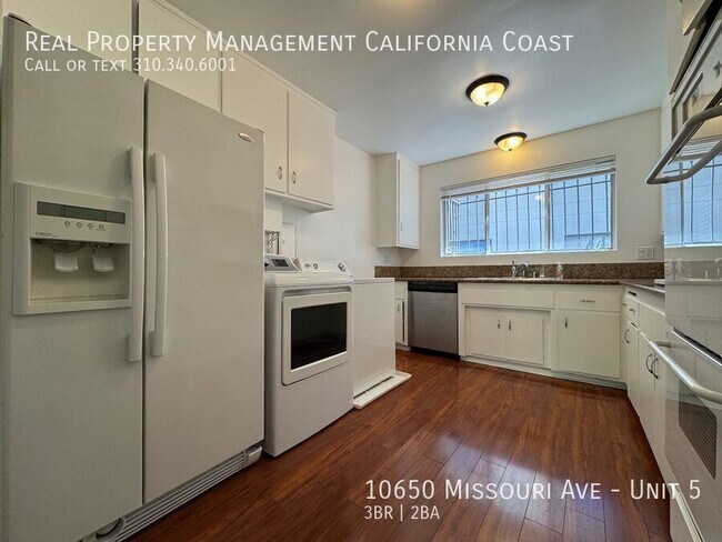 Building Photo - 10650 Missouri Ave