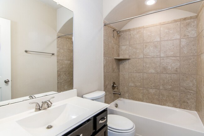 Building Photo - 7479 Durango Creek Dr