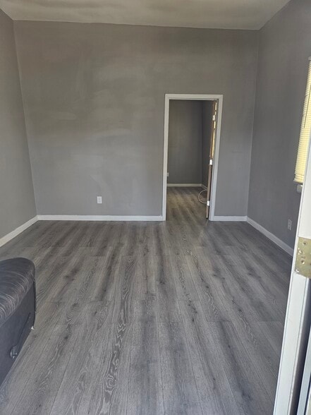 Building Photo - 2615 S Johnson St