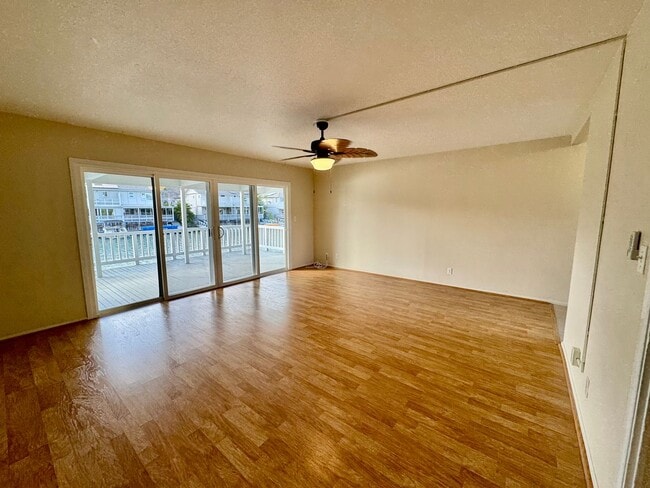 Building Photo - 3/2.5/2 Townhome located in Kuapa Isle-Wat...
