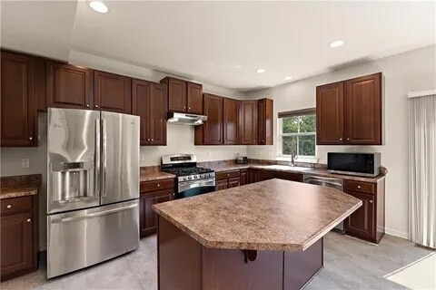 Building Photo - 114 Kestler Dr