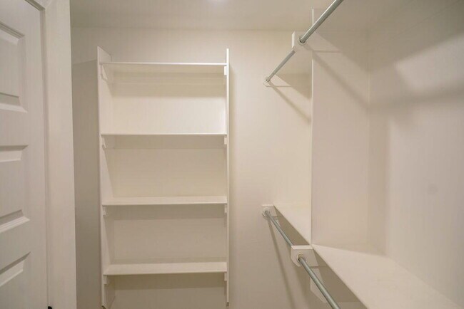 Building Photo - 2916 Corpus Ave