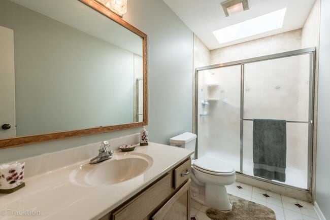 Building Photo - 2191 Stonehaven Way