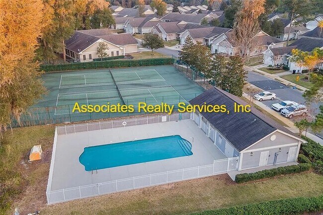 Building Photo - Low-Maintenance 2BR/2BA Townhome in Villas of Westend